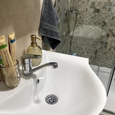 Visnjica Lejlighed Loznica